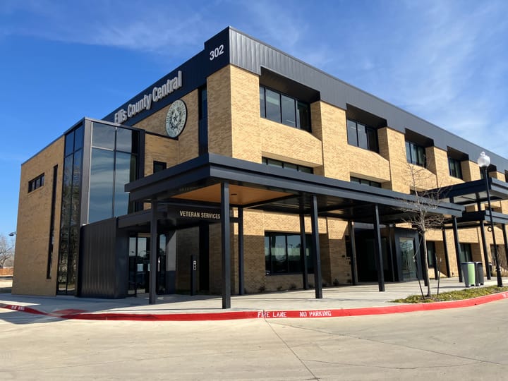 A photo of the Ellis County Central building.